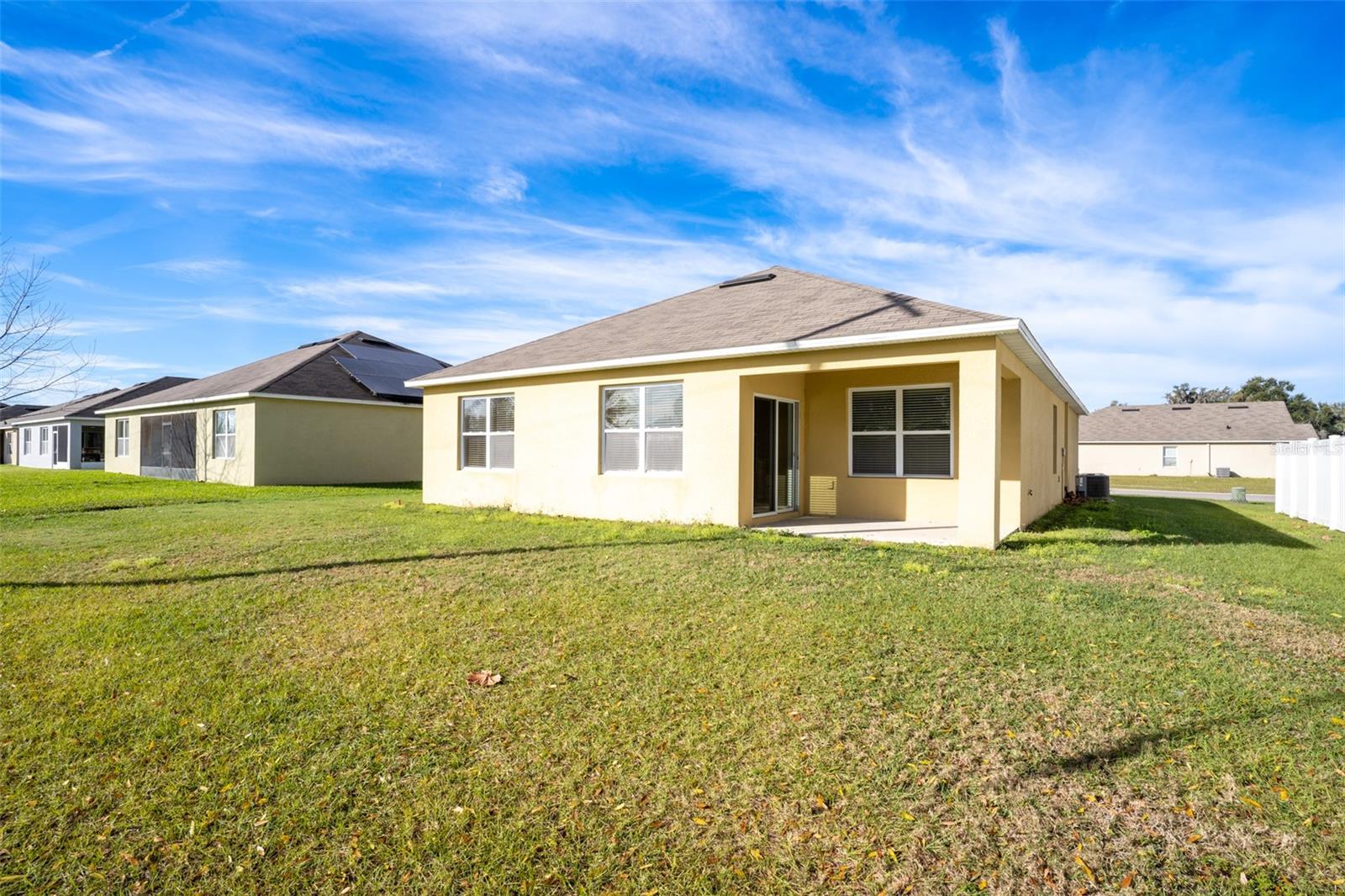 1760 JACKSON OAKS DR