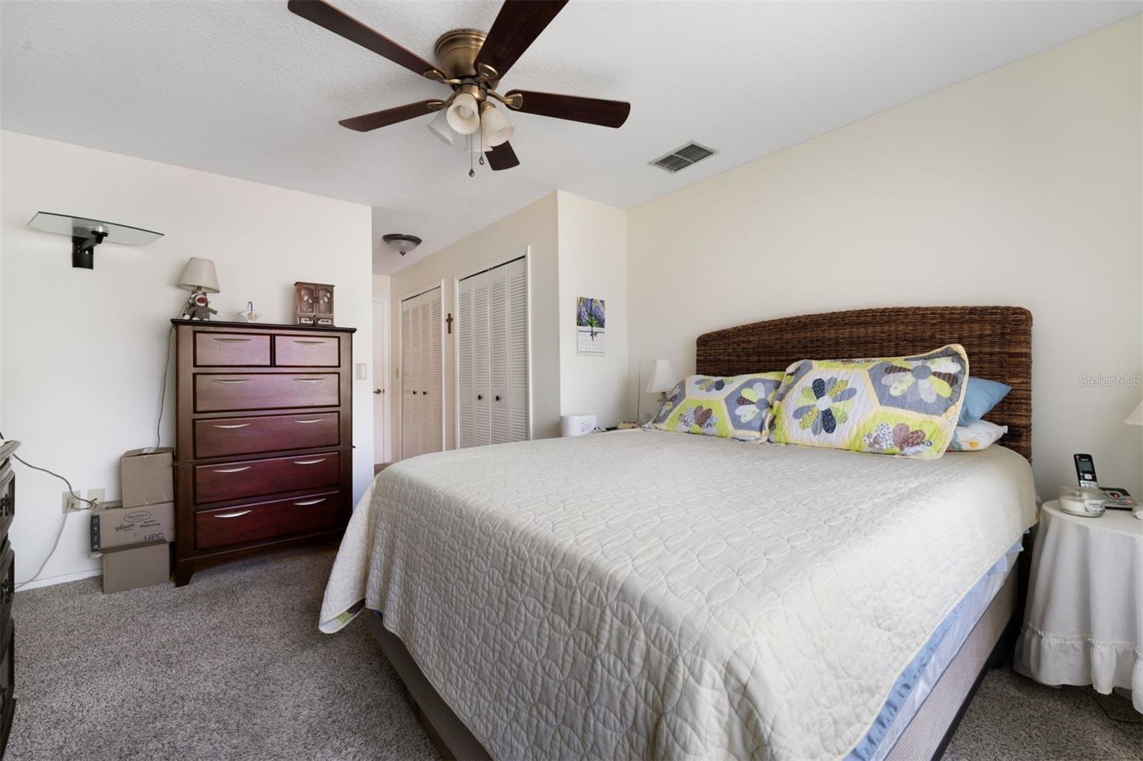 555 LAKE DEXTER BLVD