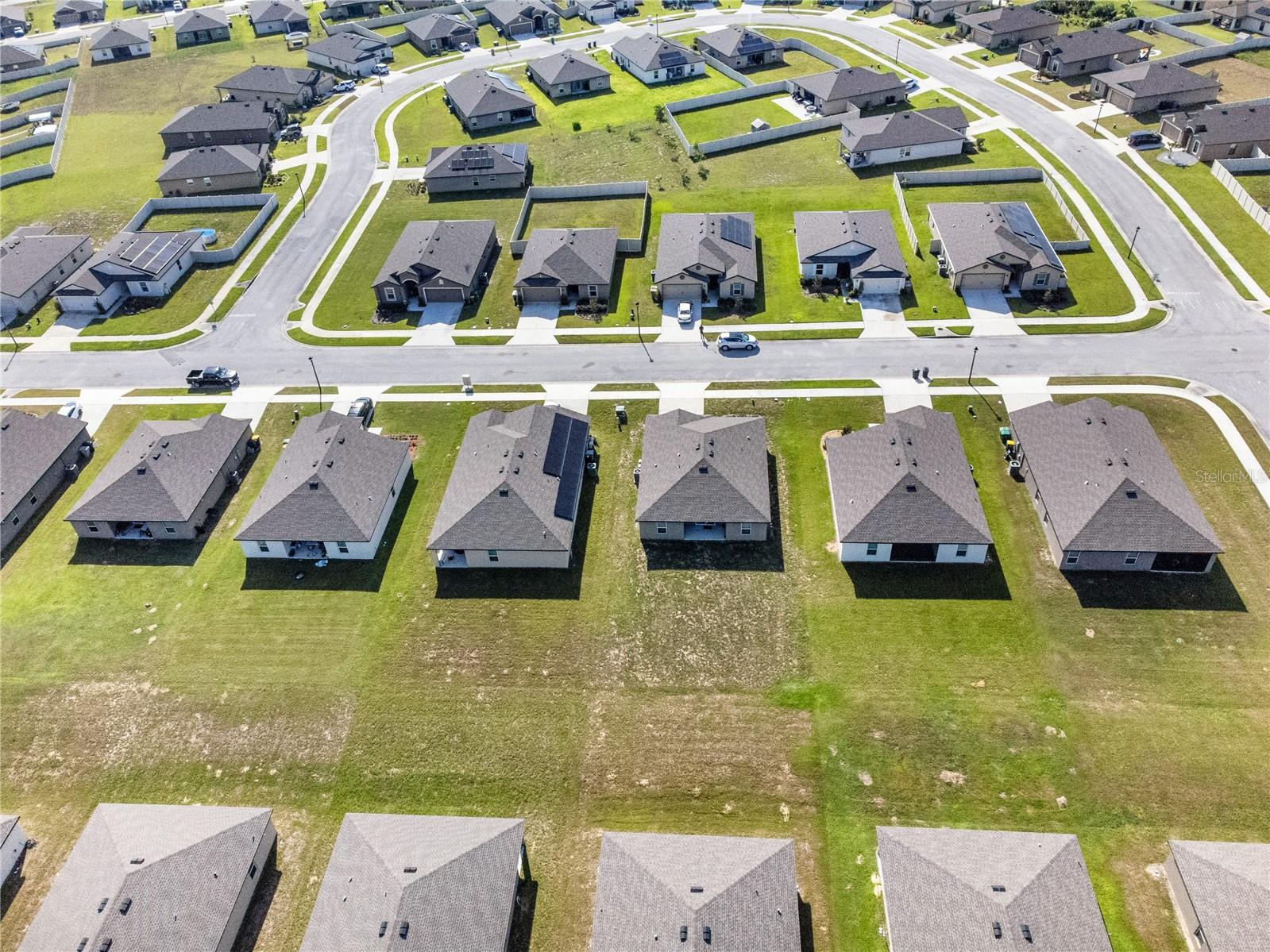 2053 AMBER SWEET CIR