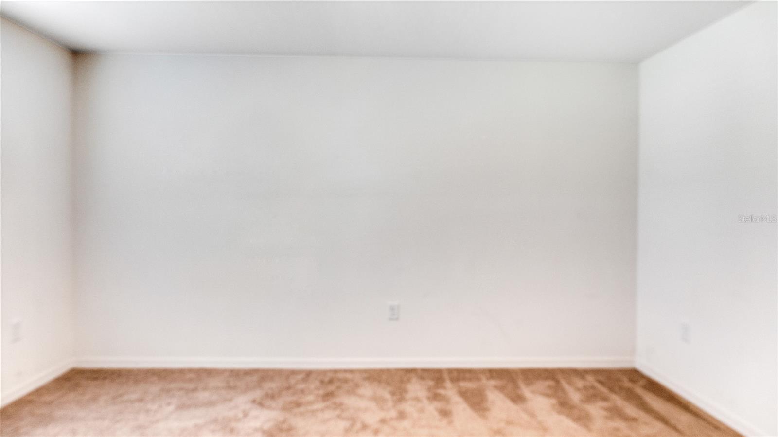 2053 AMBER SWEET CIR