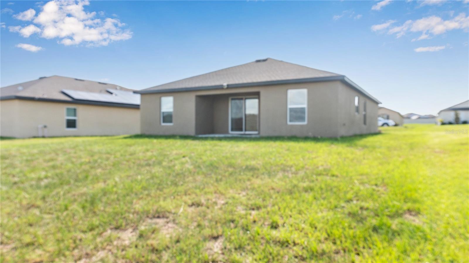 2053 AMBER SWEET CIR