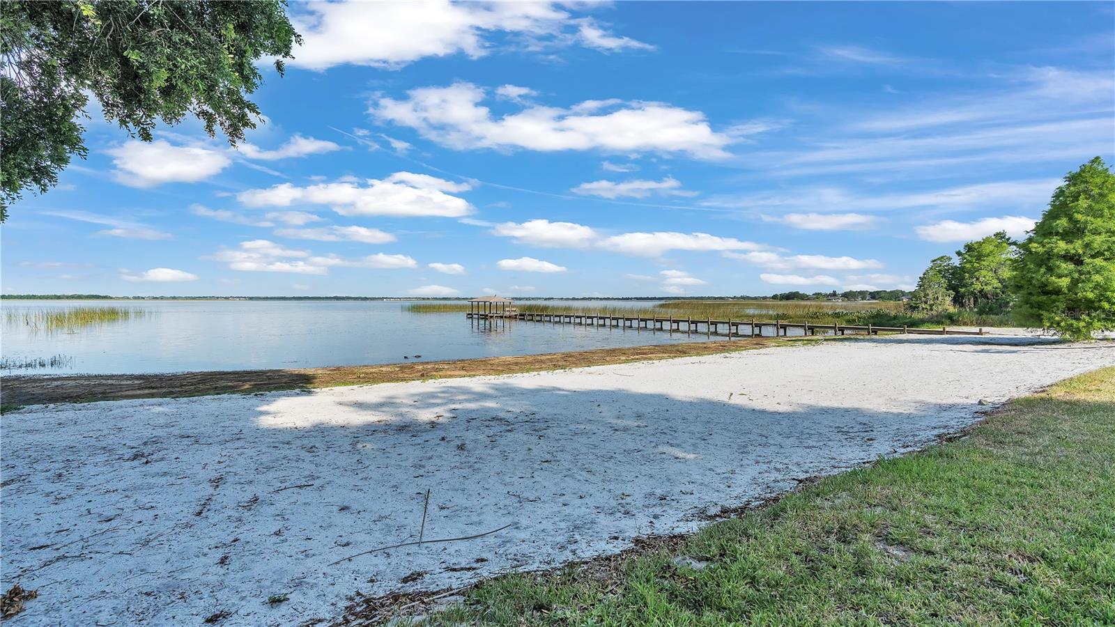 1250 W LAKE HAMILTON DR