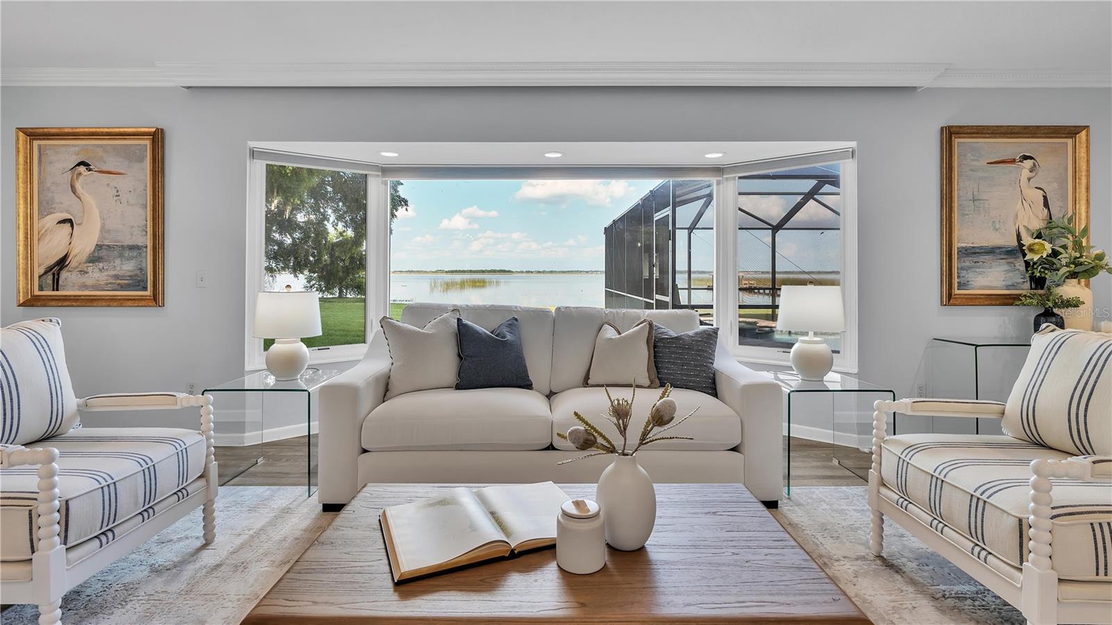 1250 W LAKE HAMILTON DR