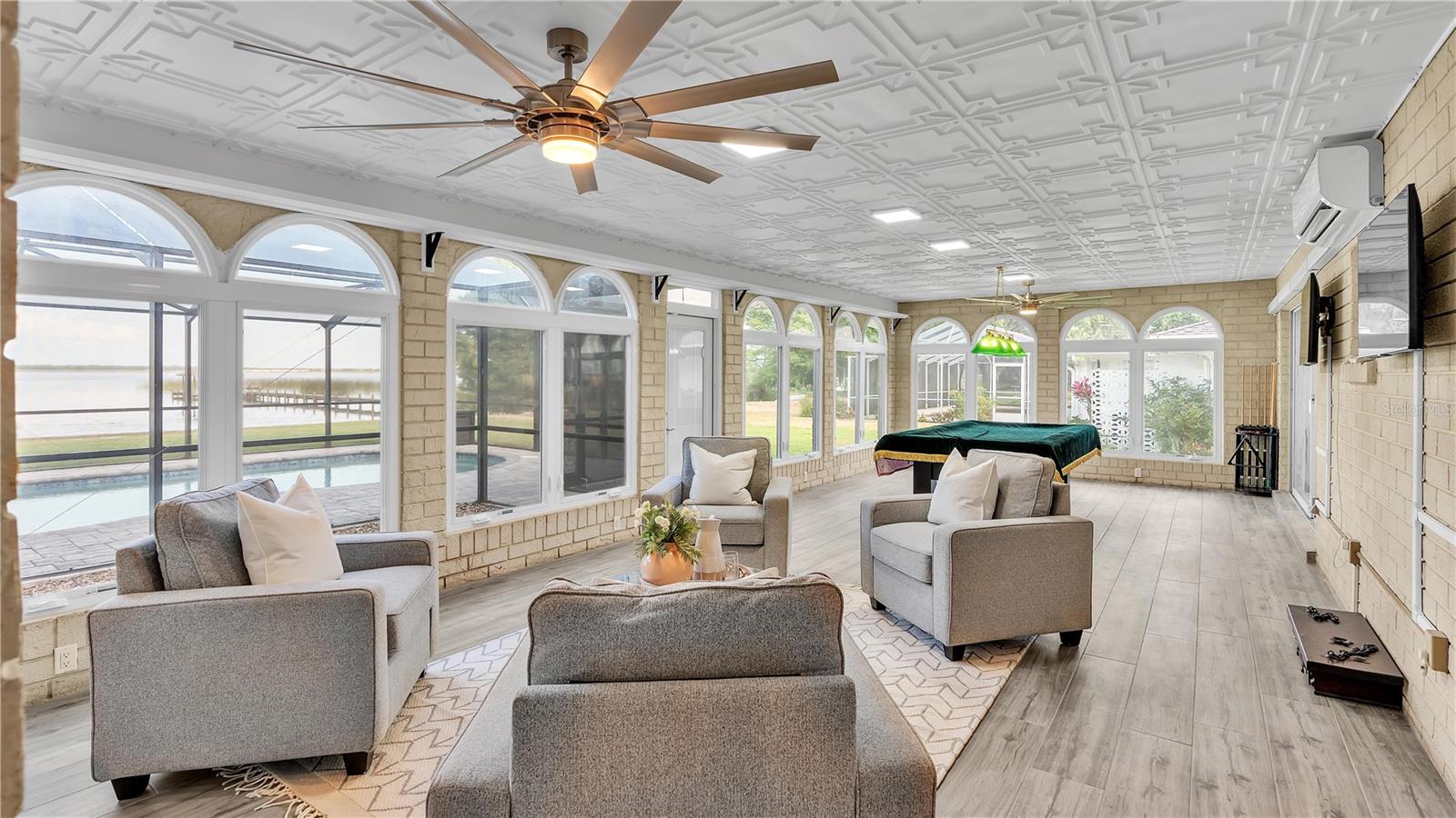 1250 W LAKE HAMILTON DR