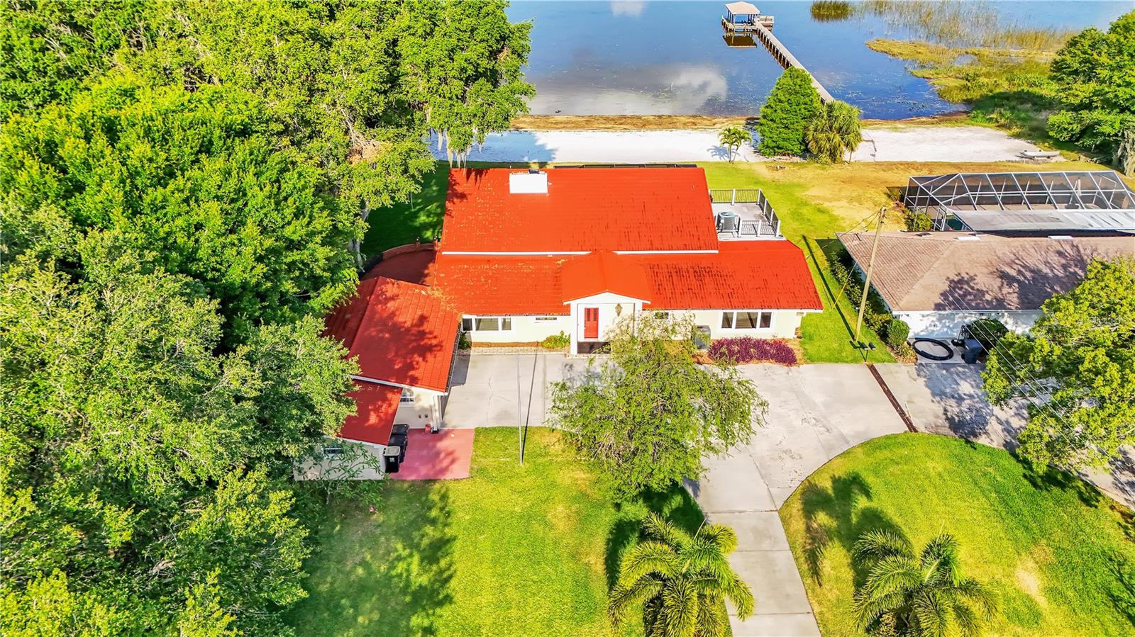 1250 W LAKE HAMILTON DR