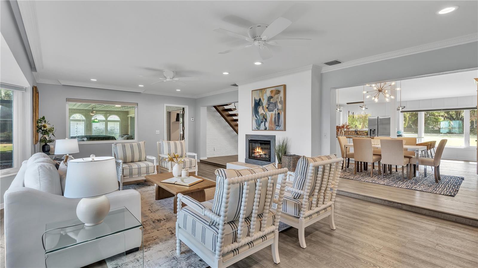 1250 W LAKE HAMILTON DR