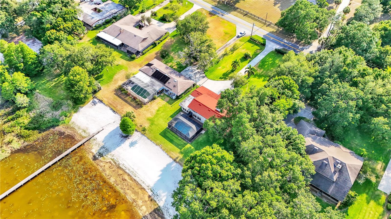 1250 W LAKE HAMILTON DR