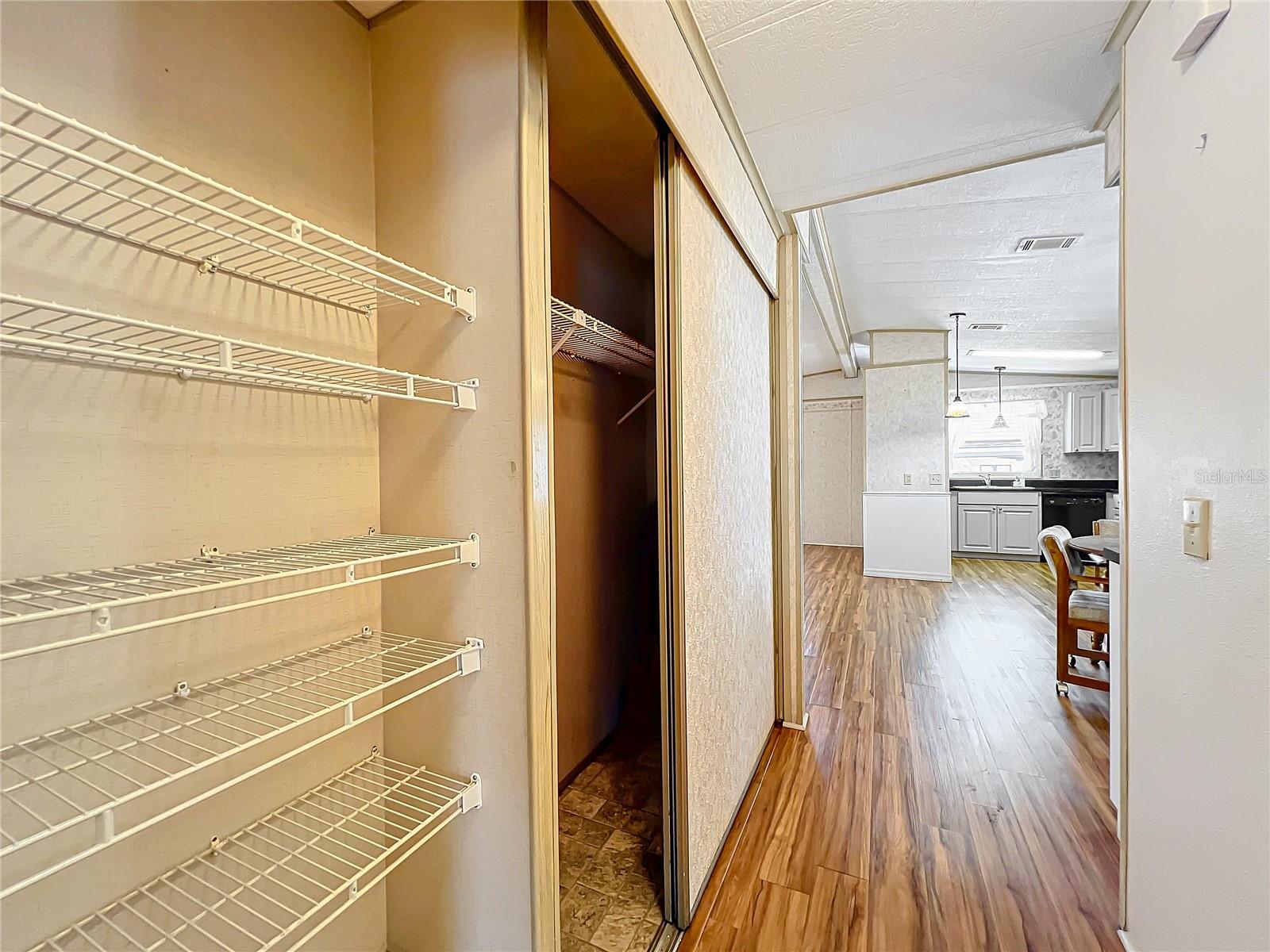 6471 PEPPERTREE PATH NE