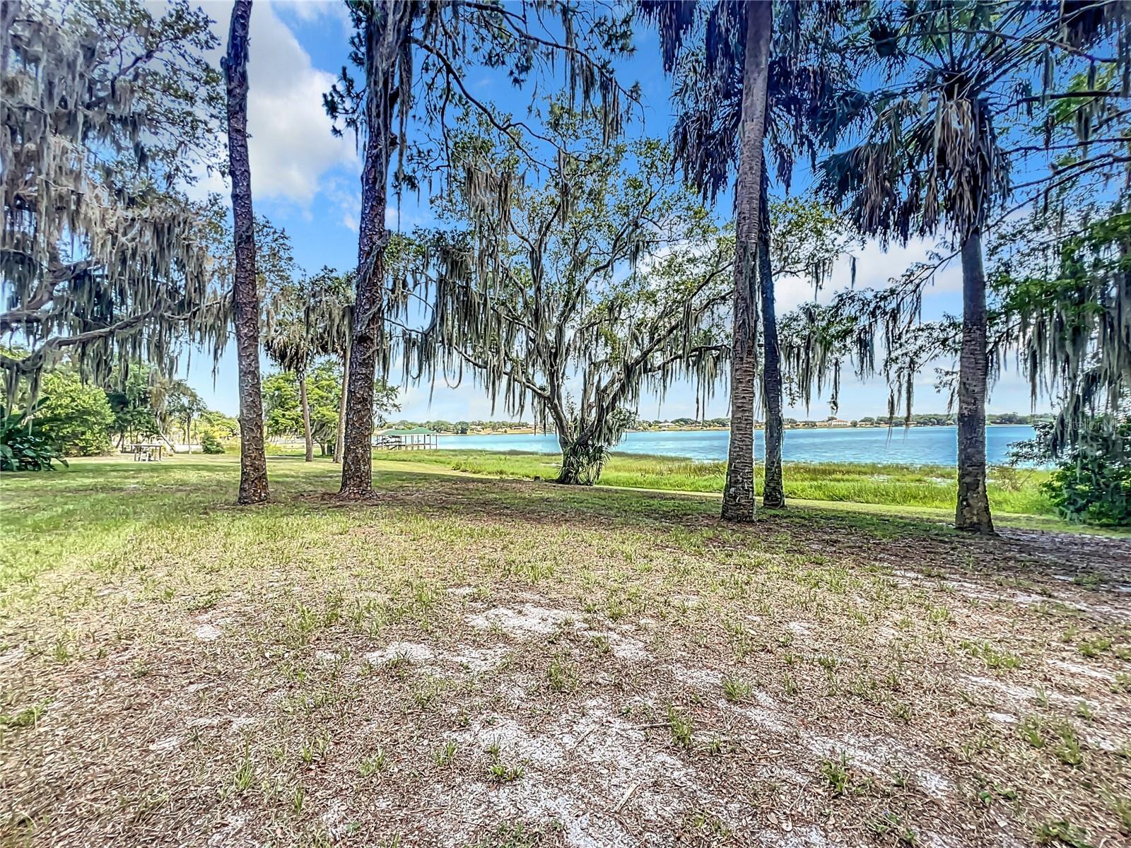 2332 STATE ROAD 17 N