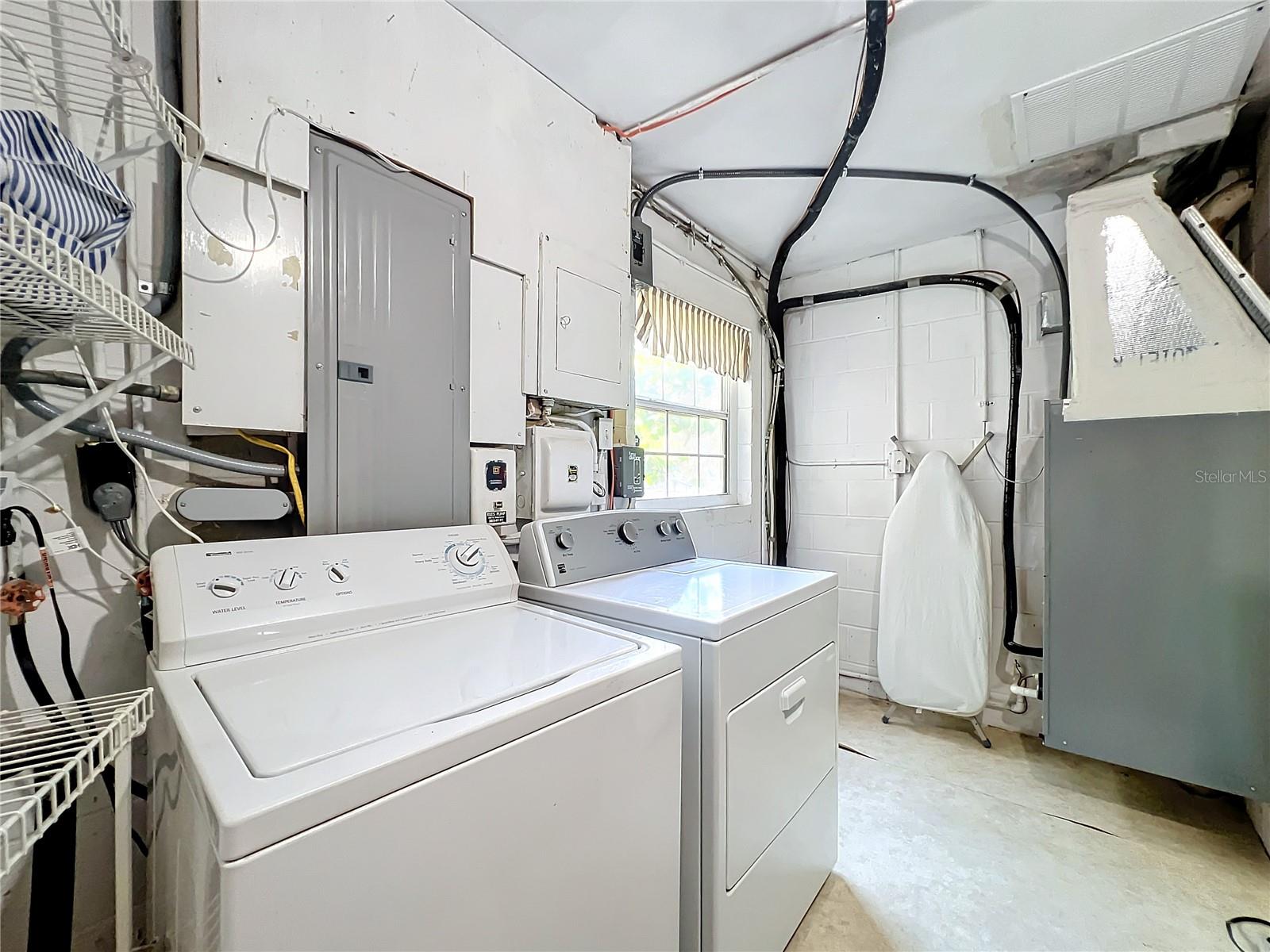 2332 STATE ROAD 17 N