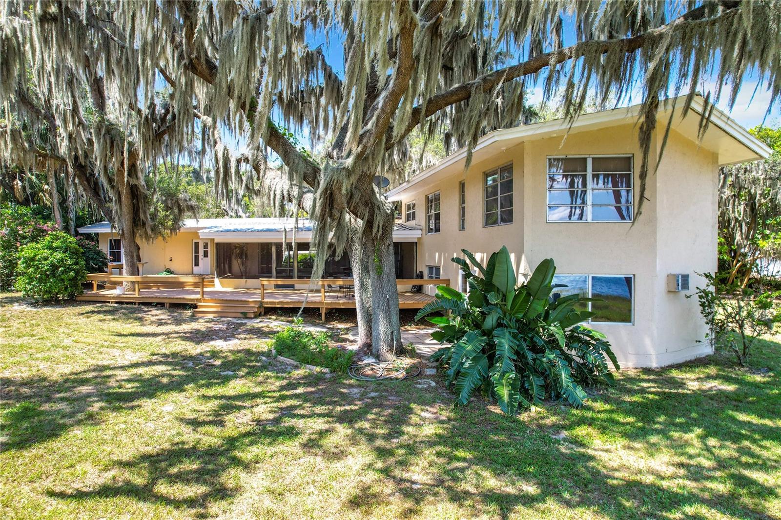 2332 STATE ROAD 17 N