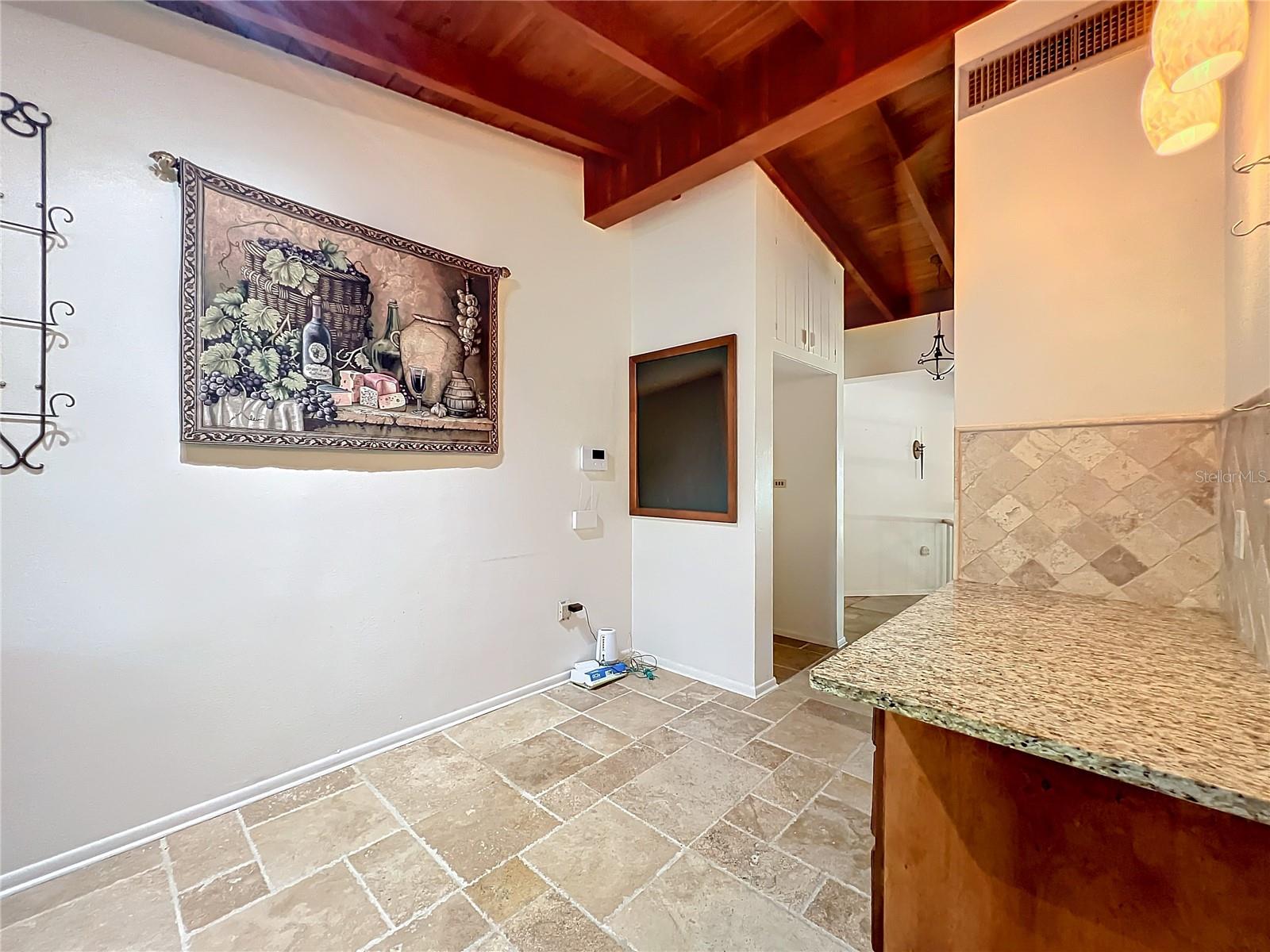 2332 STATE ROAD 17 N