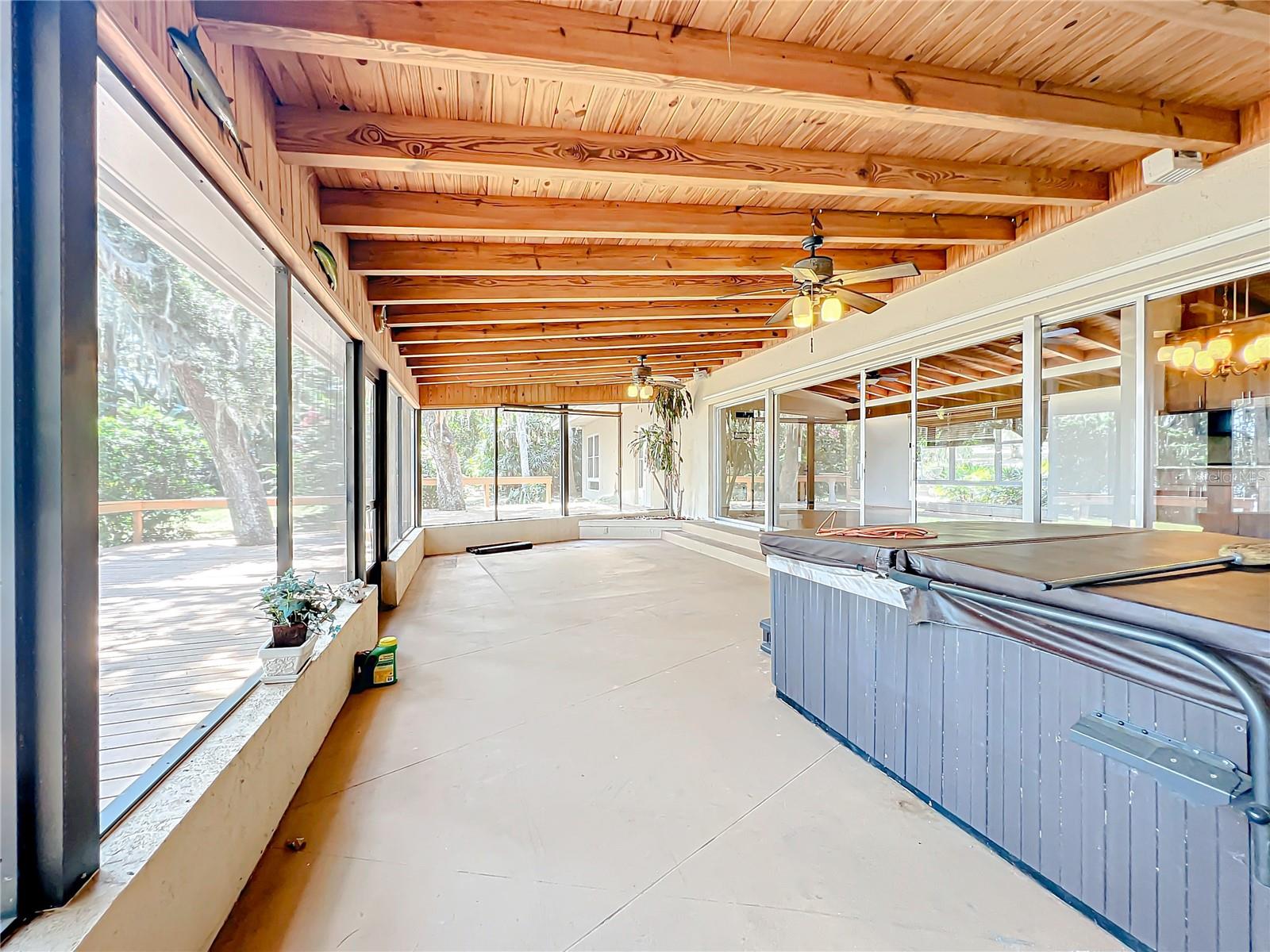 2332 STATE ROAD 17 N