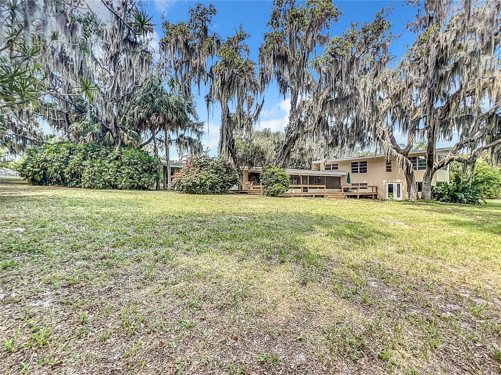 2332 STATE ROAD 17 N