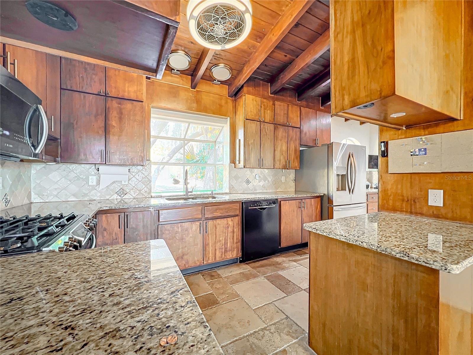 2332 STATE ROAD 17 N