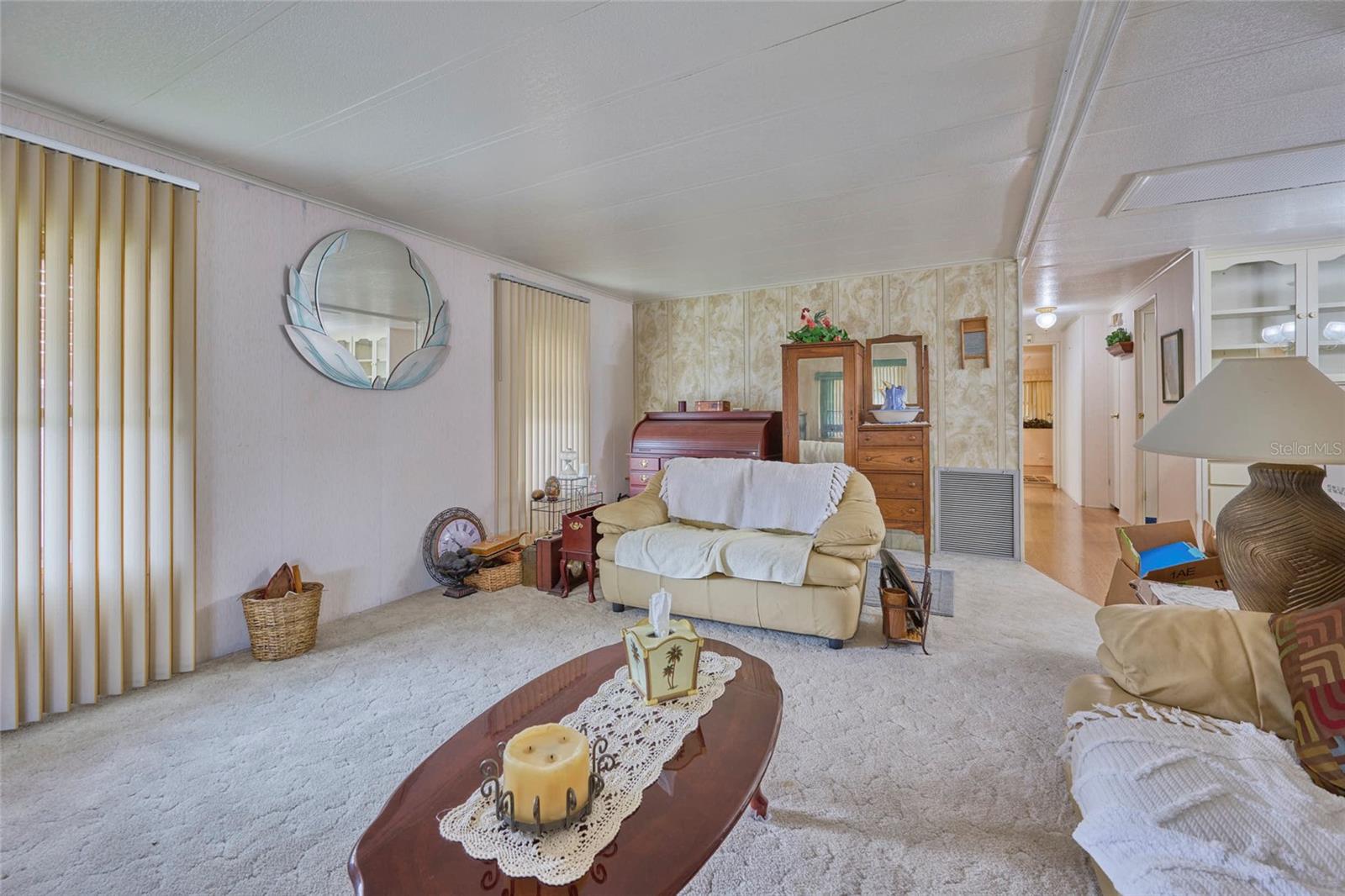 1610 REYNOLDS RD #243