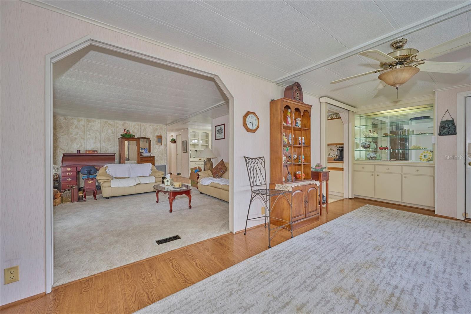 1610 REYNOLDS RD #243