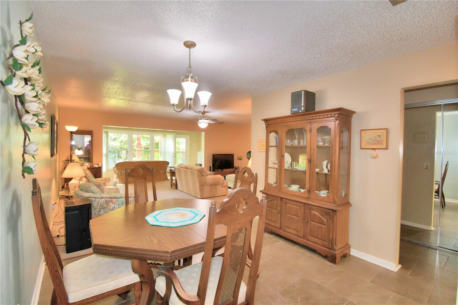 200 EL CAMINO DR #103