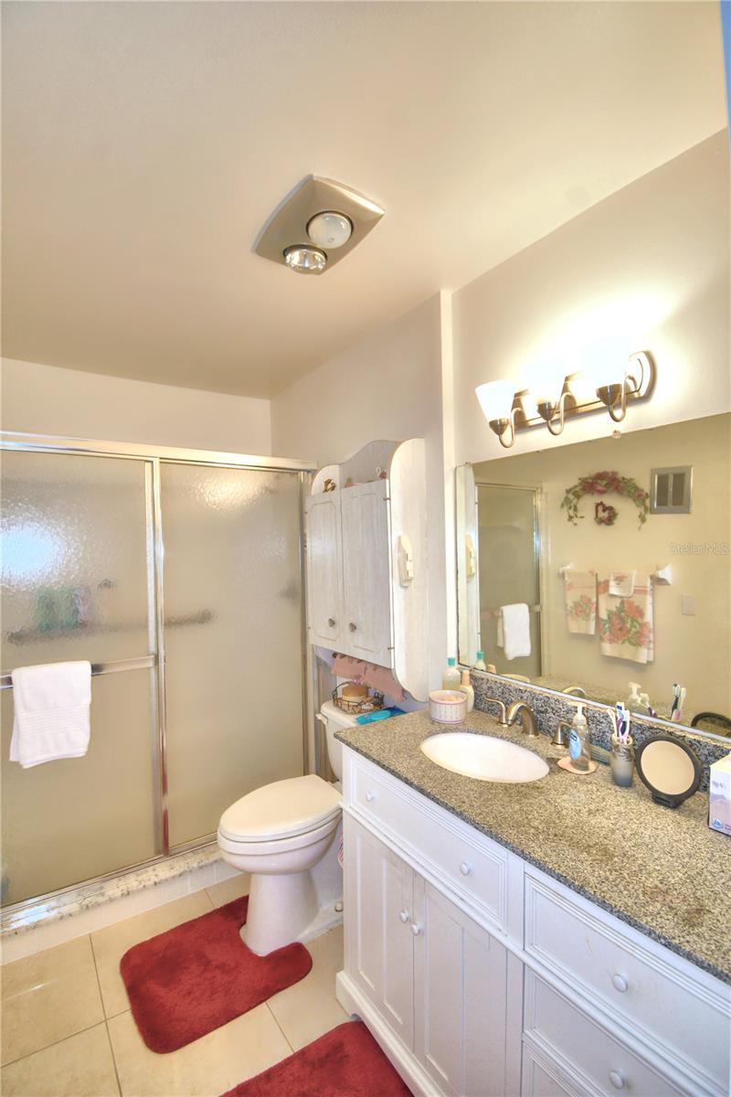 200 EL CAMINO DR #103