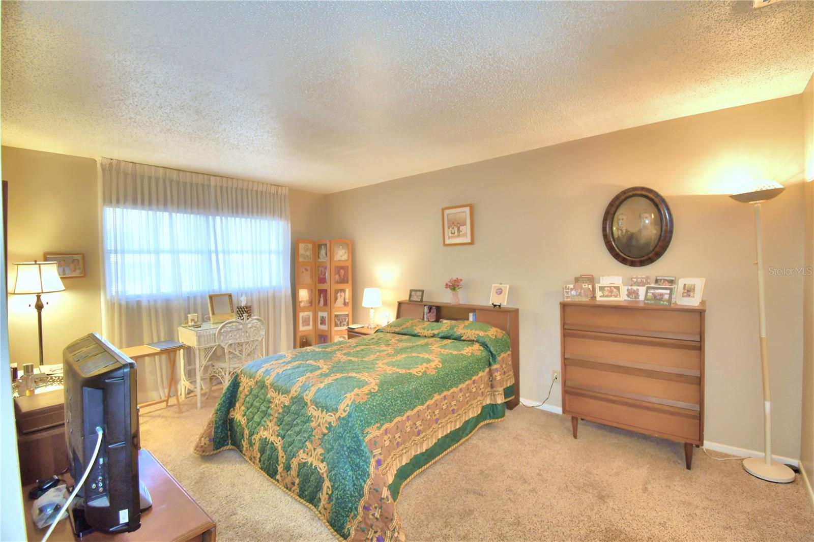 200 EL CAMINO DR #103