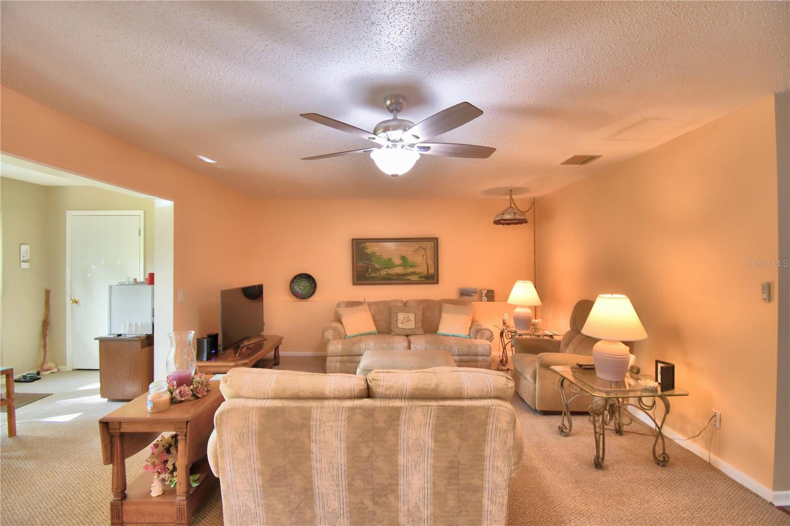 200 EL CAMINO DR #103