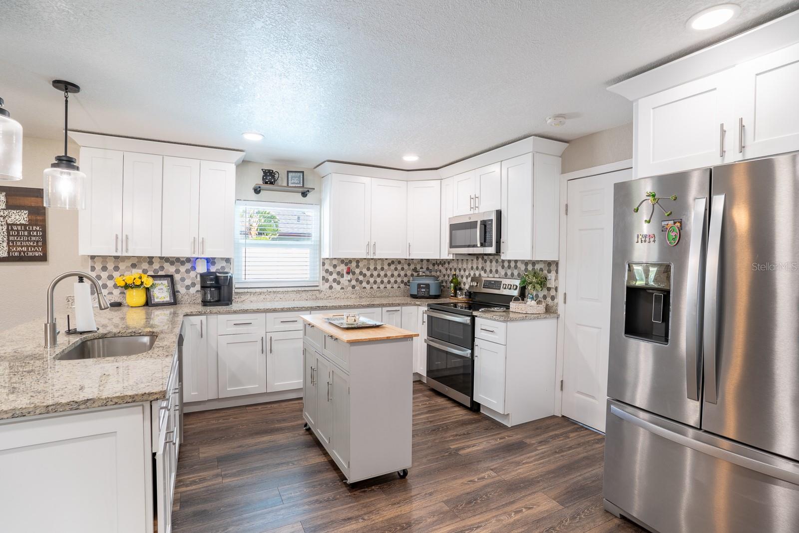 4315 ORANGEWOOD LOOP E