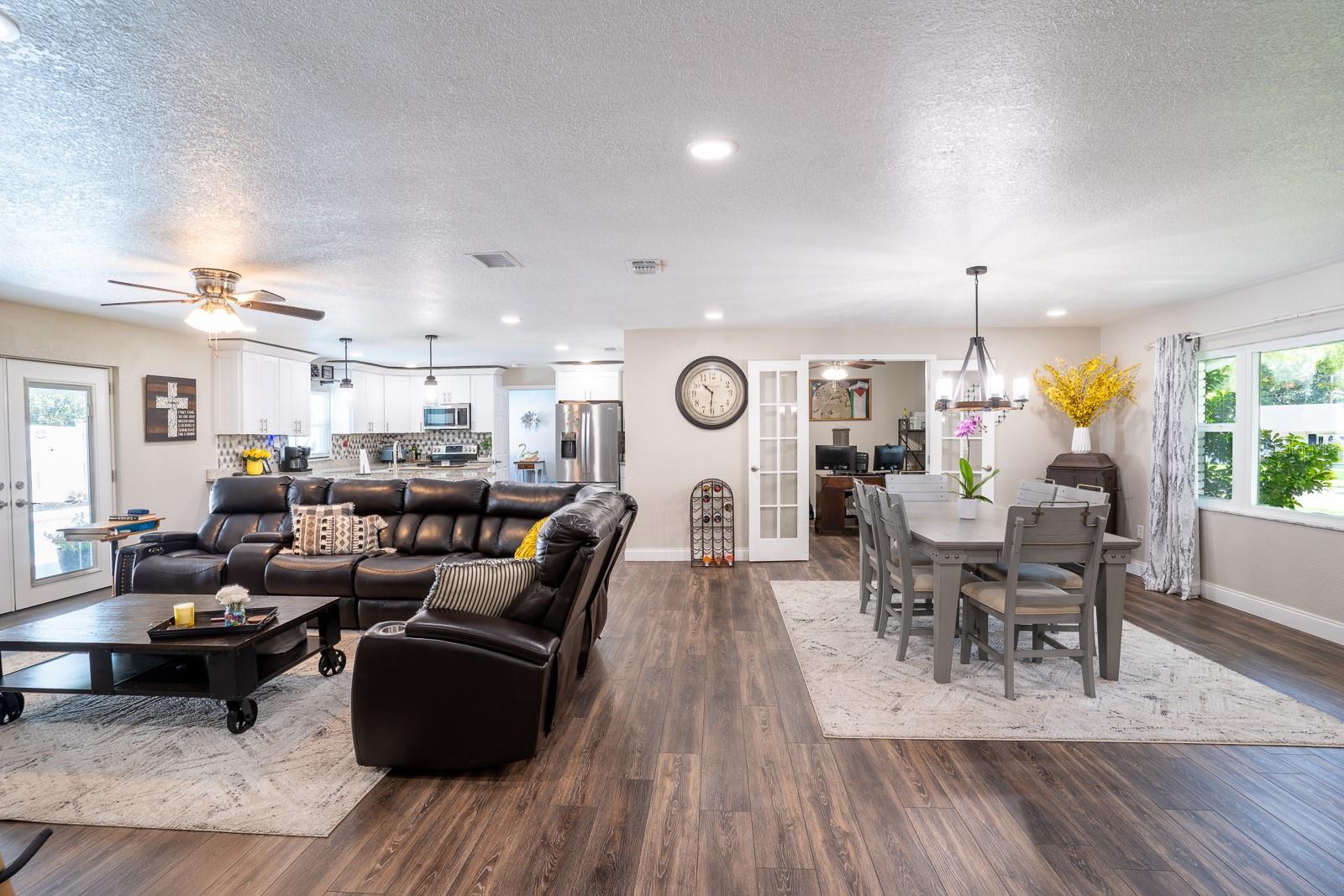 4315 ORANGEWOOD LOOP E