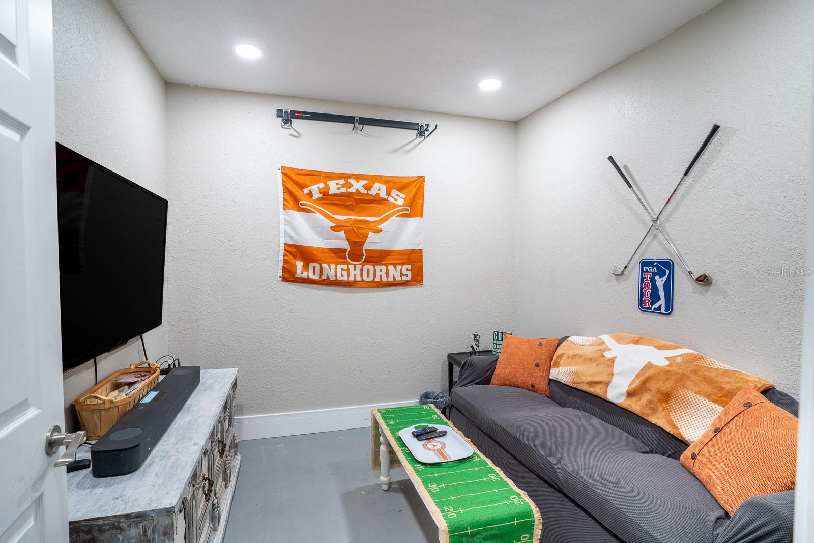 4315 ORANGEWOOD LOOP E