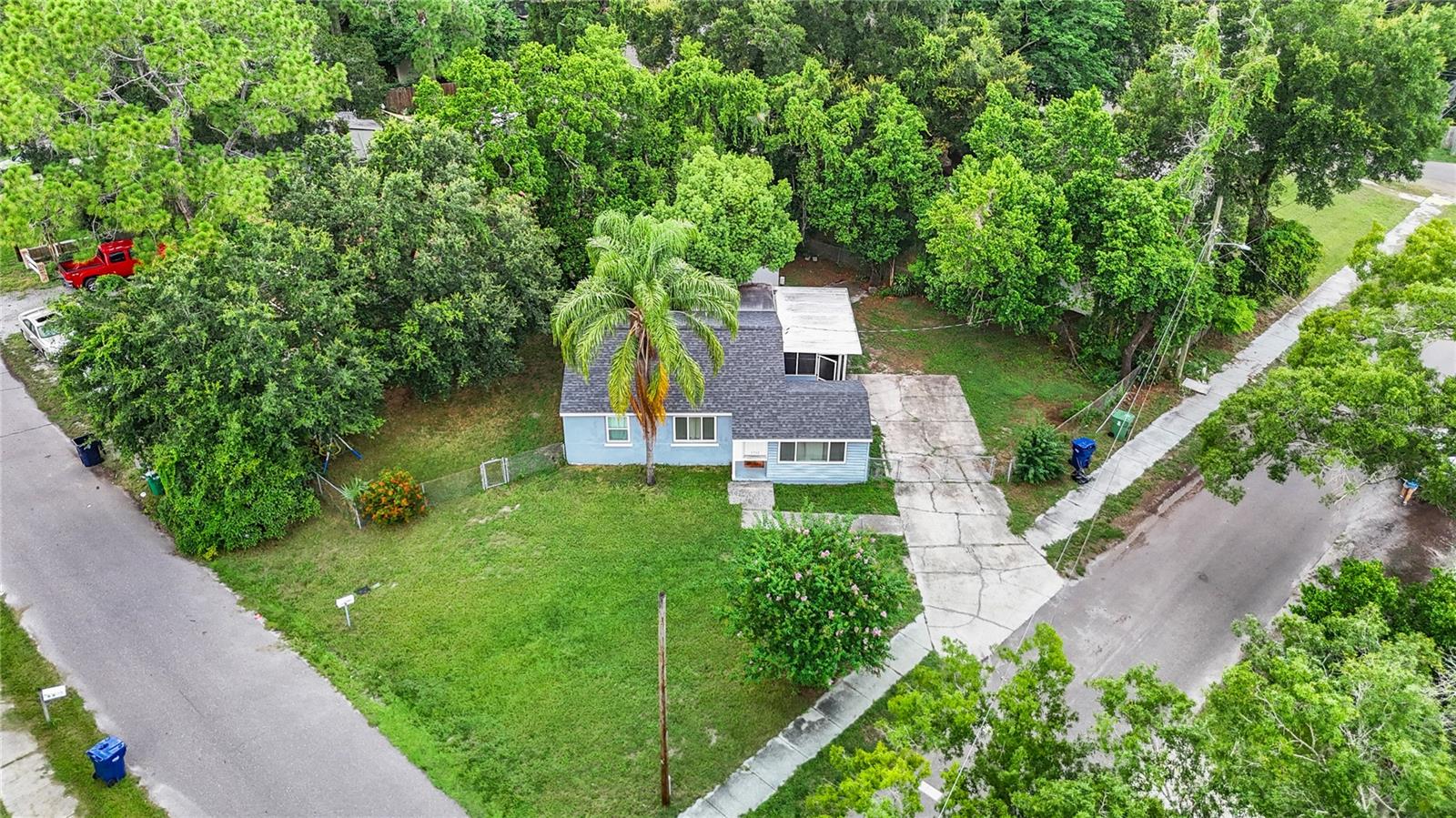 1512 E SHADOWLAWN AVE