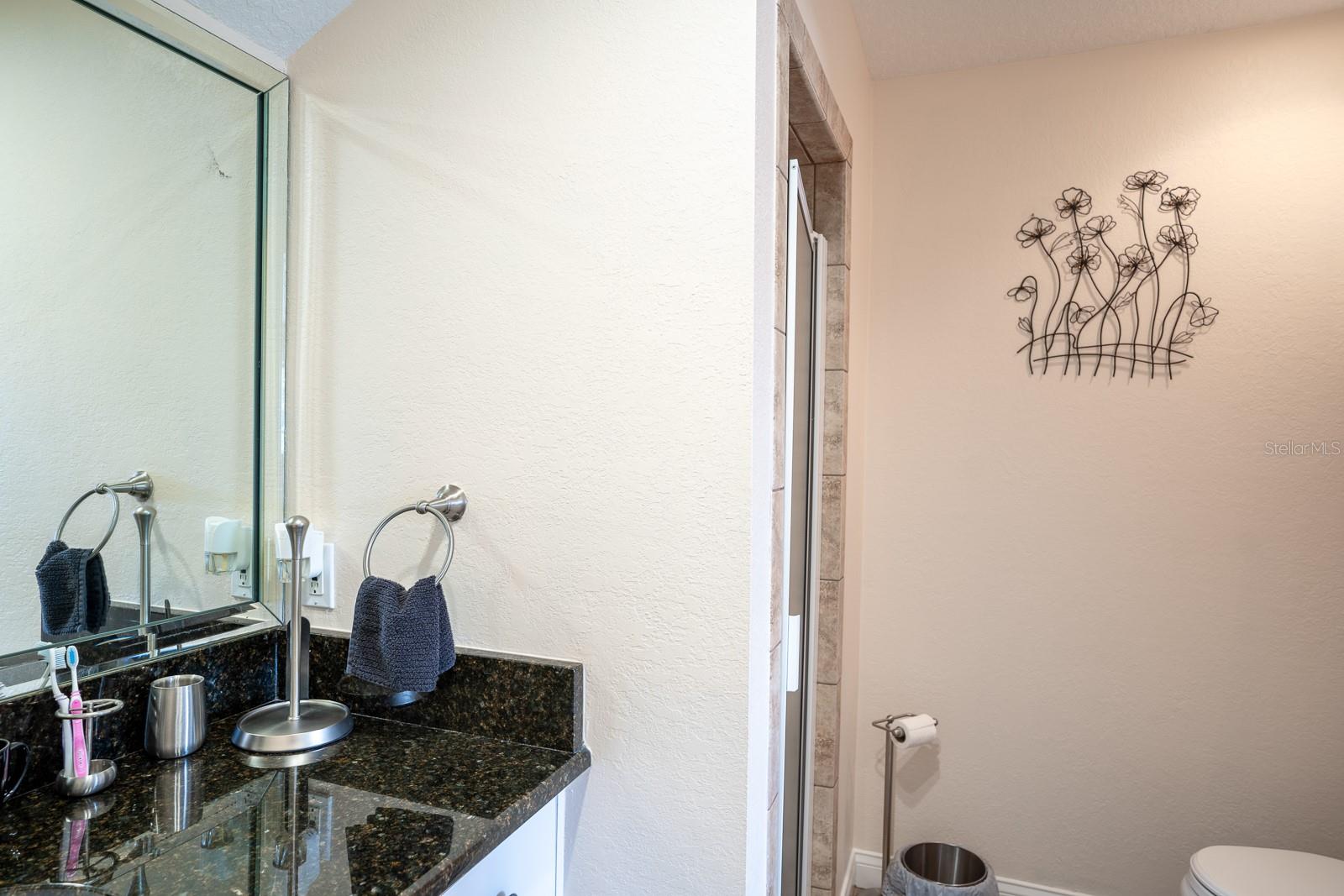 34 LAKE ARROWHEAD DR