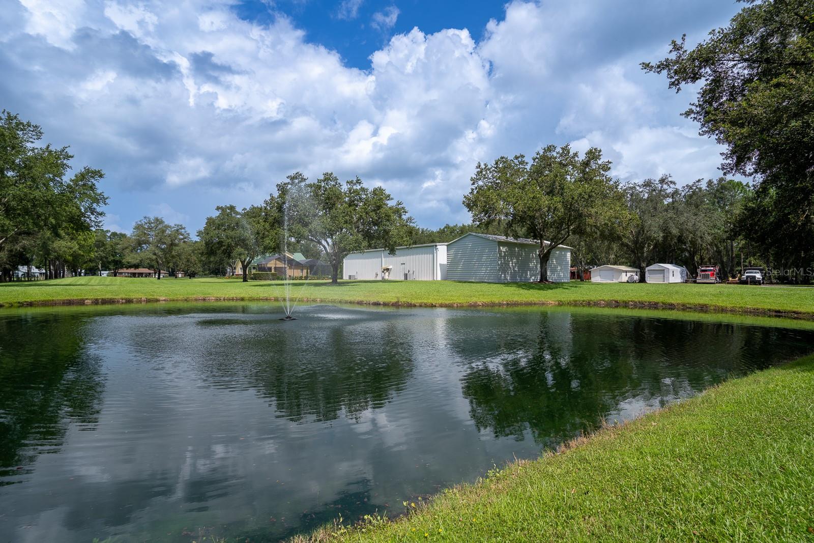 34 LAKE ARROWHEAD DR