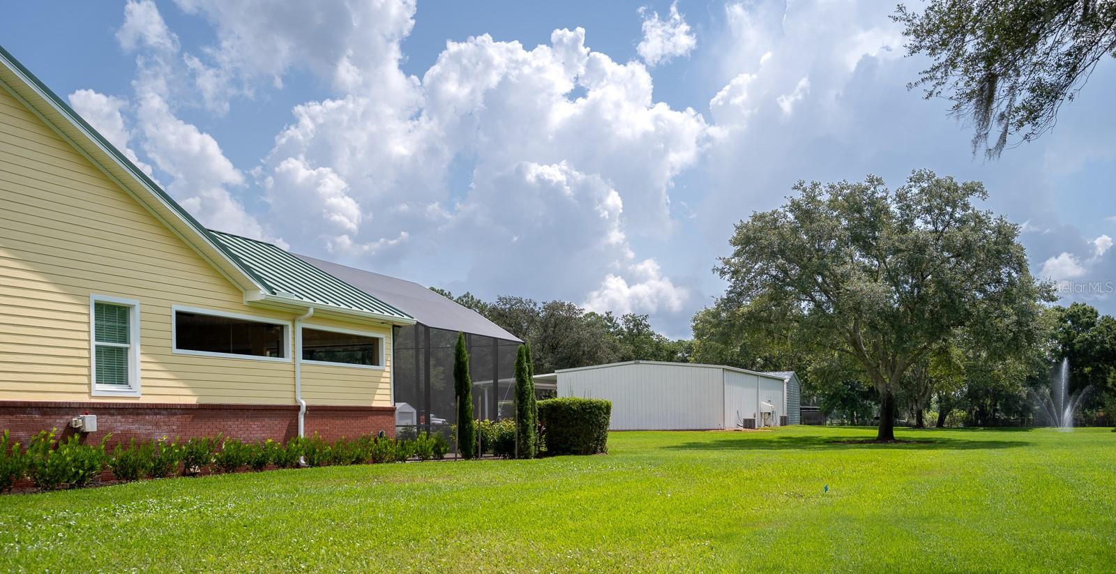 34 LAKE ARROWHEAD DR