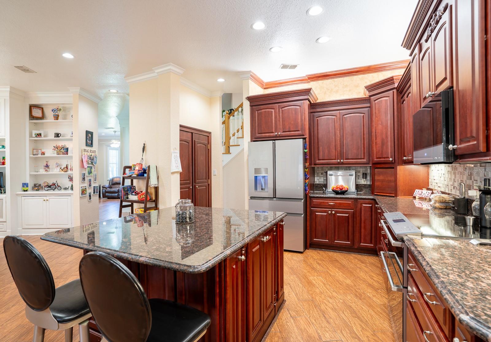 34 LAKE ARROWHEAD DR