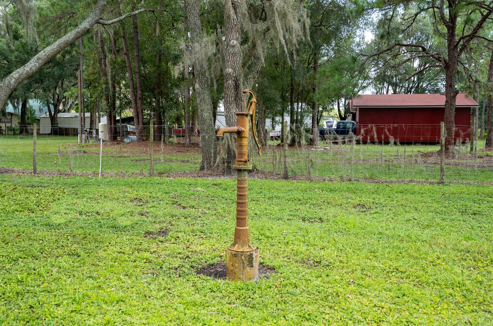 34 LAKE ARROWHEAD DR