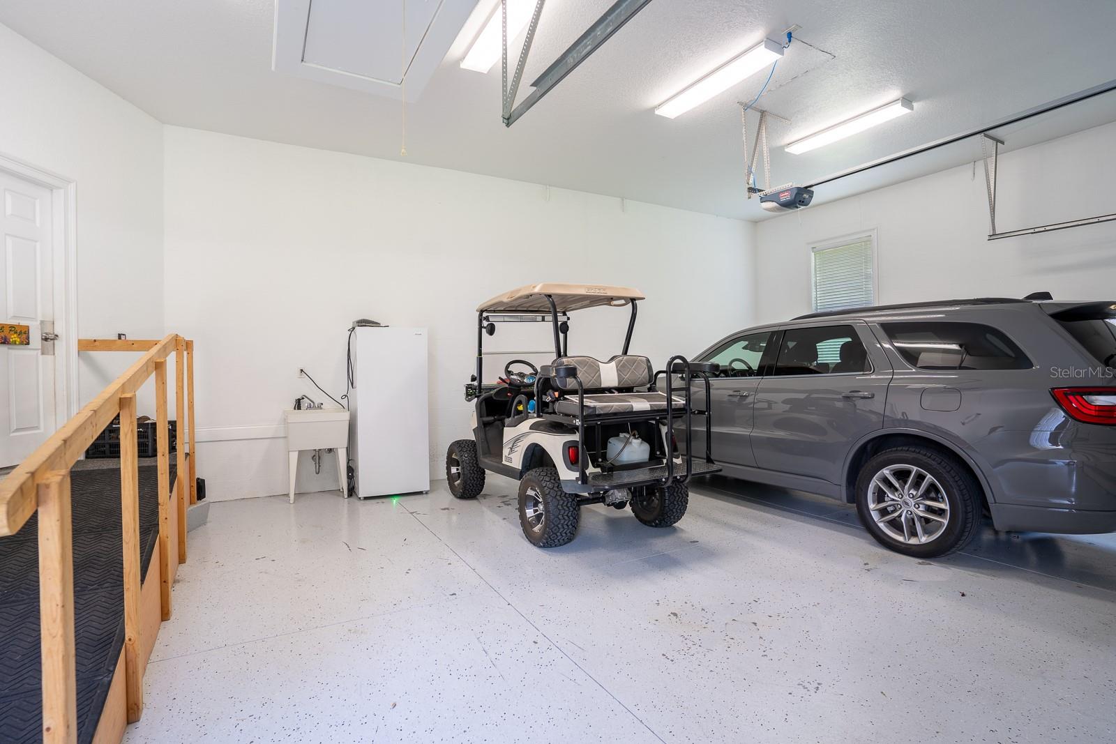 34 LAKE ARROWHEAD DR