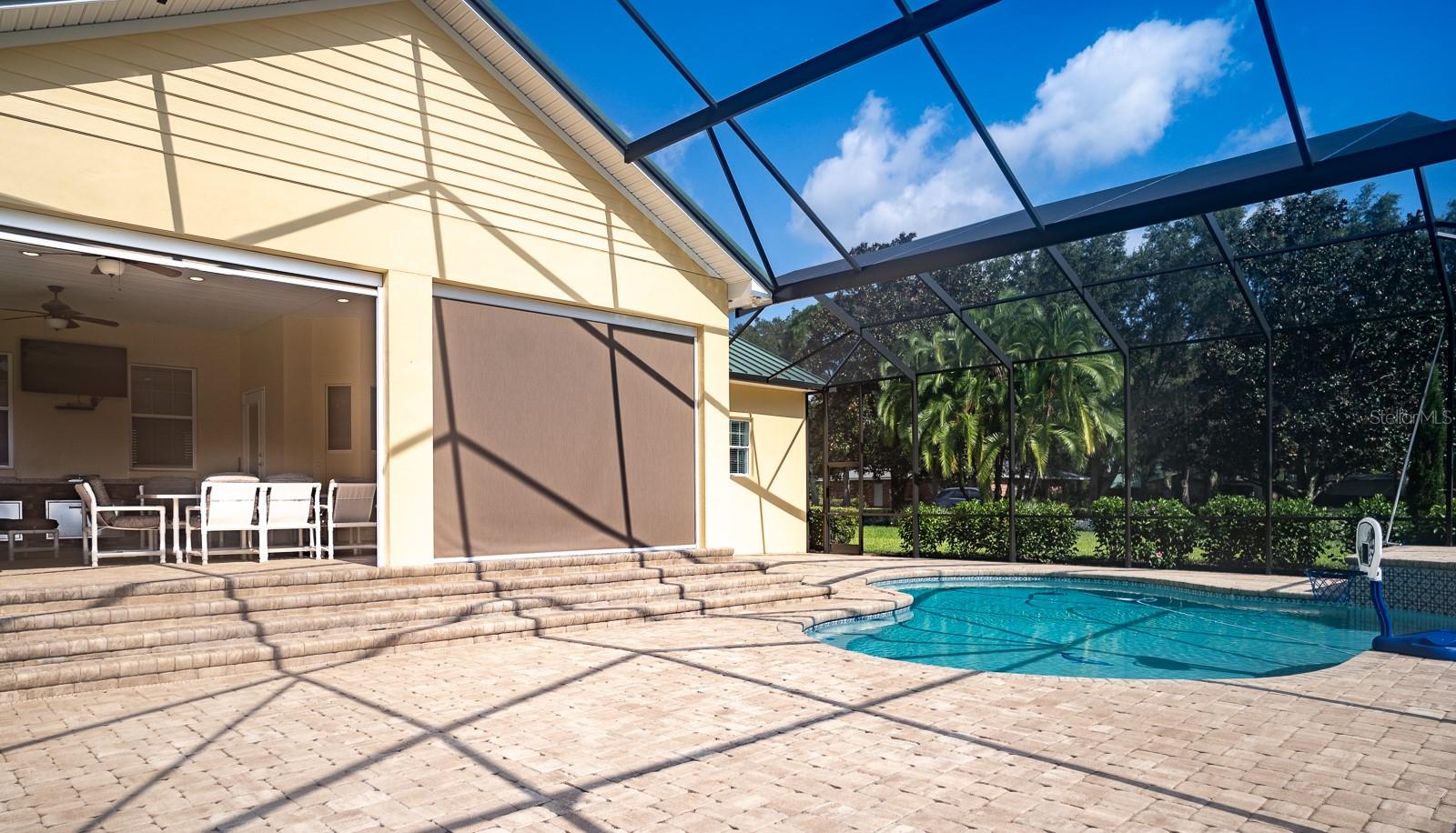 34 LAKE ARROWHEAD DR