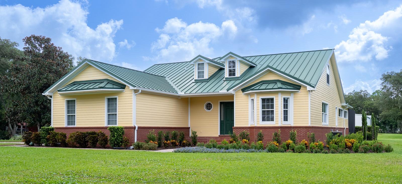 34 LAKE ARROWHEAD DR