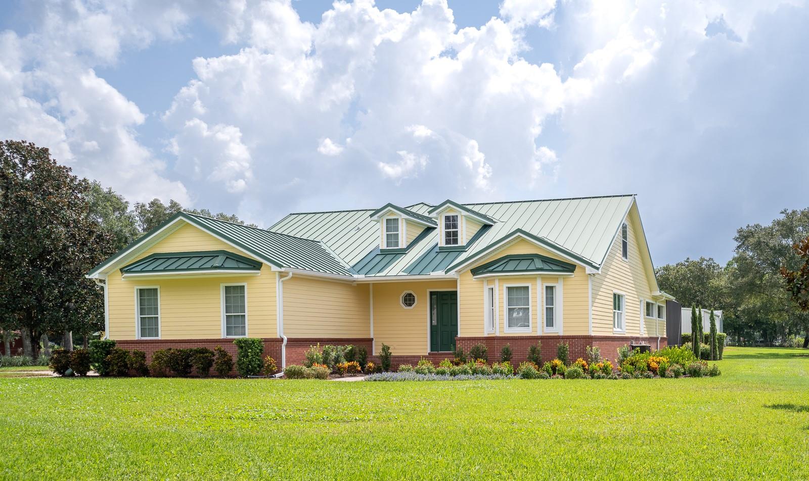 34 LAKE ARROWHEAD DR