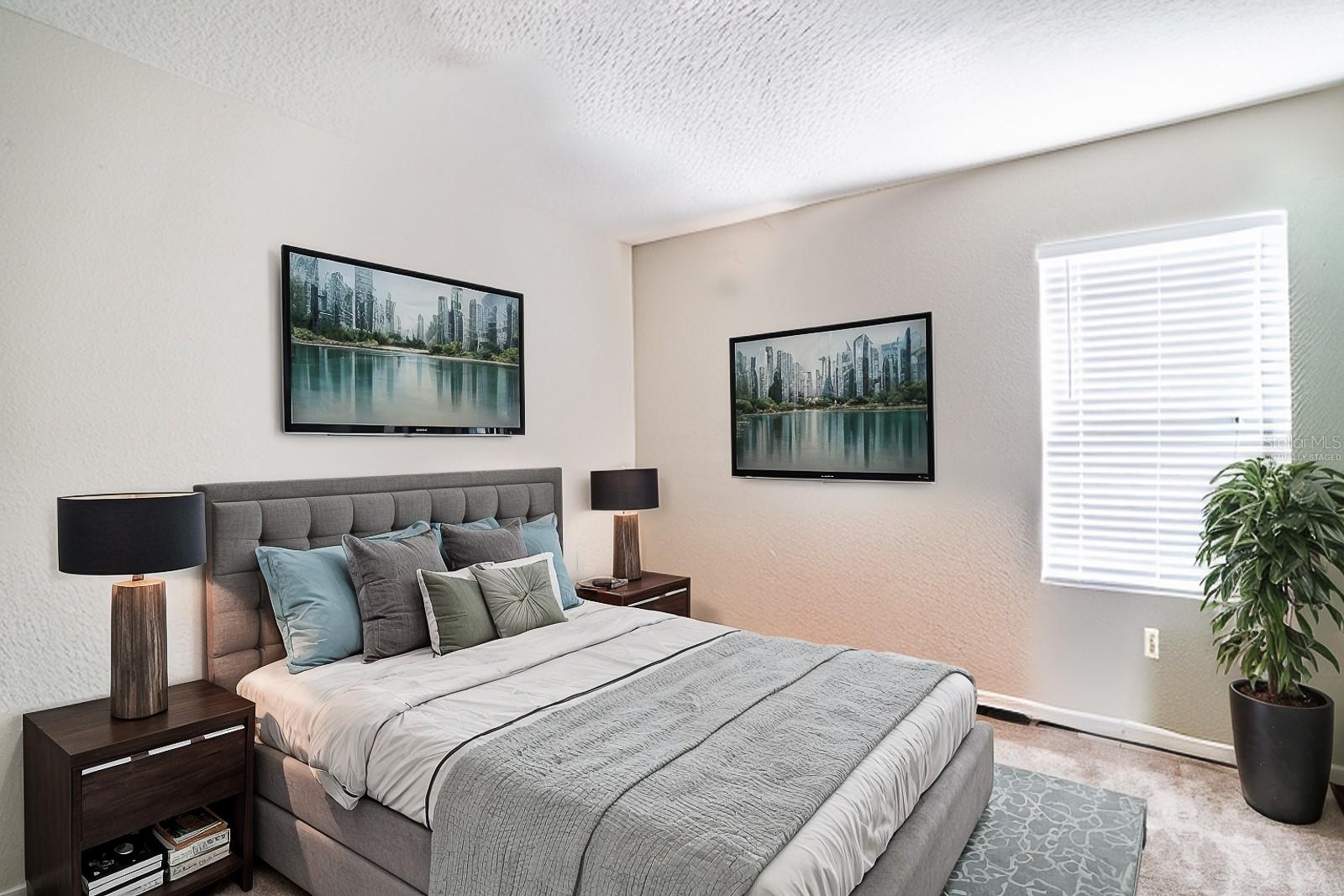 543 SQUIRES GROVE DR