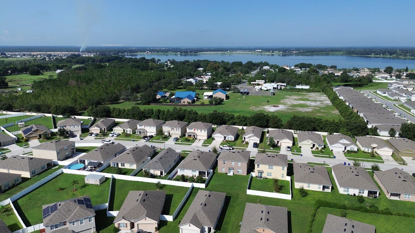 543 SQUIRES GROVE DR