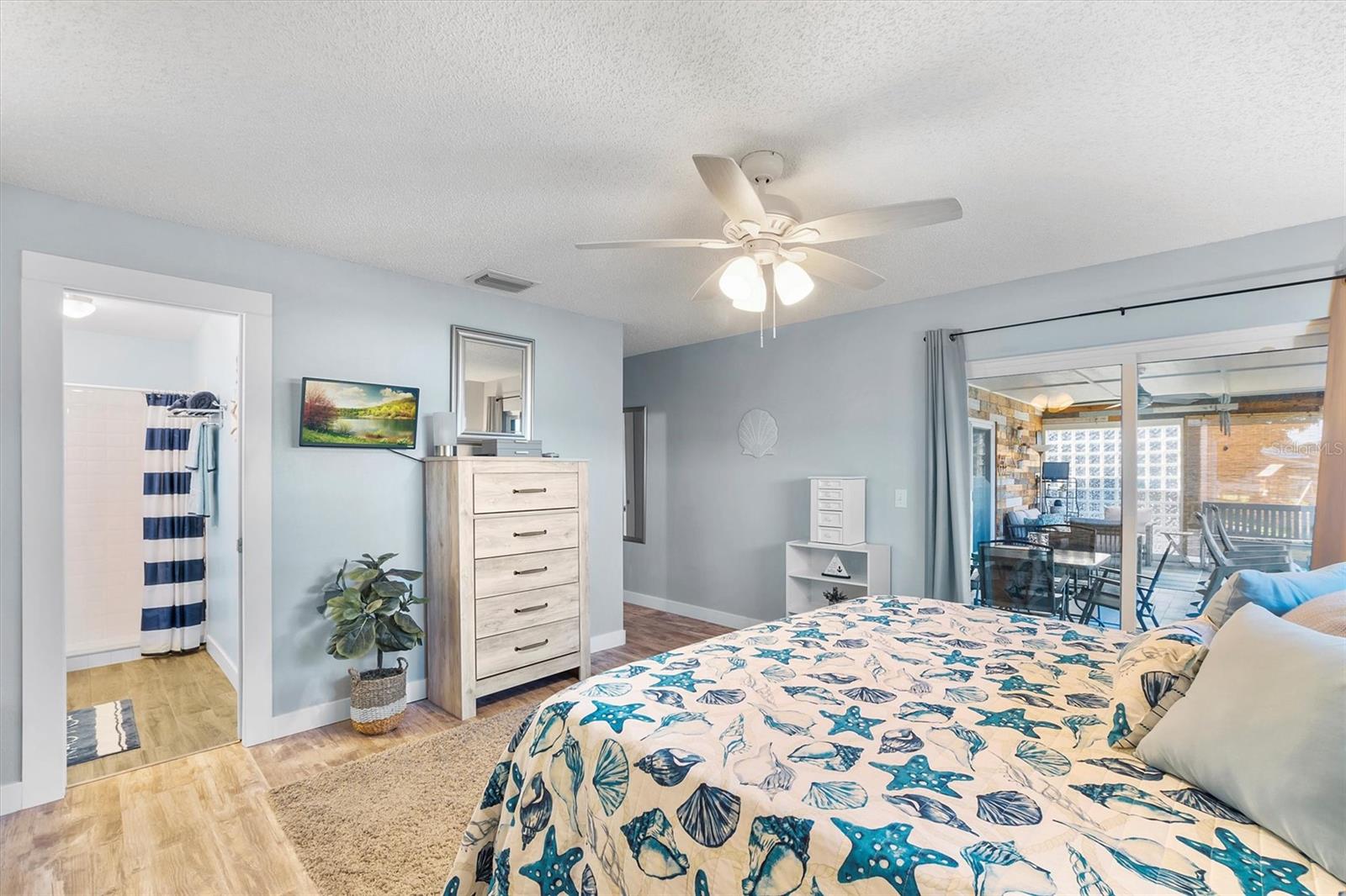 1437 GRAND CAYMAN CIR