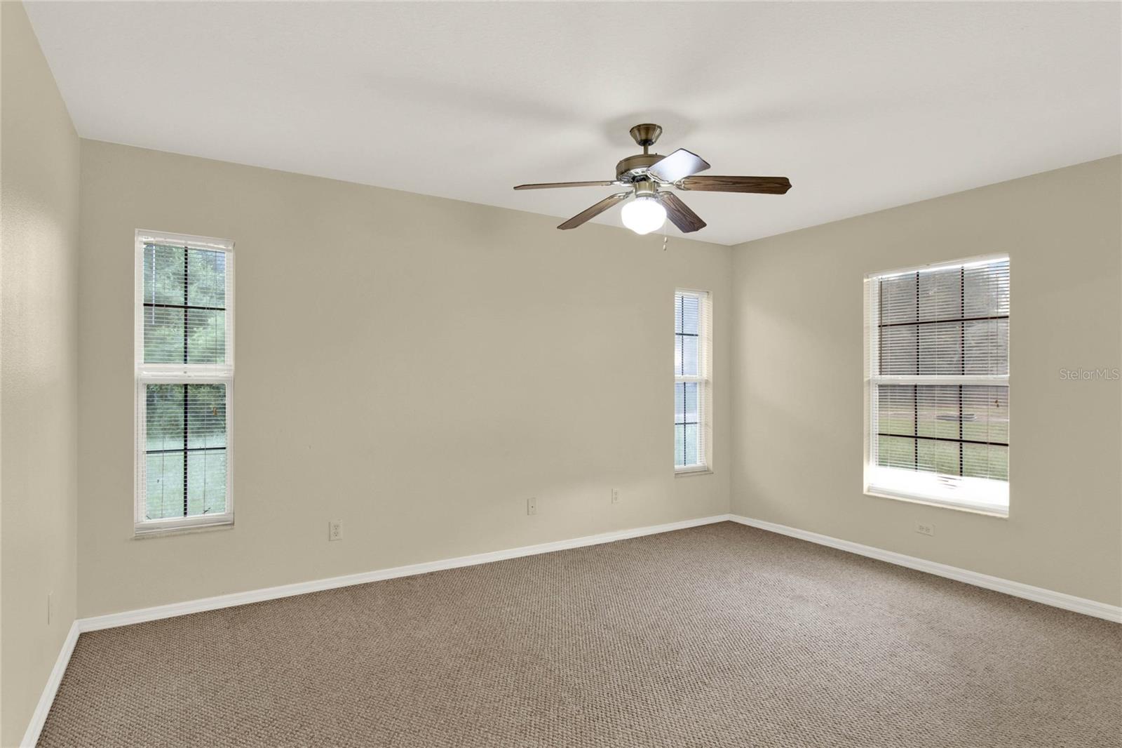 113 HEATHERWOOD BLVD