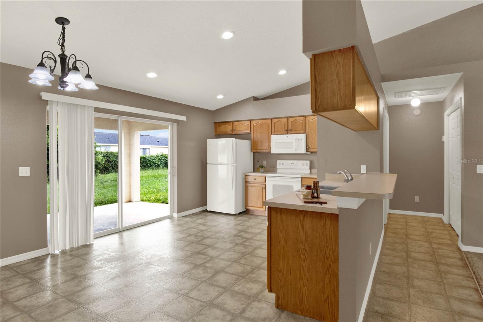 113 HEATHERWOOD BLVD