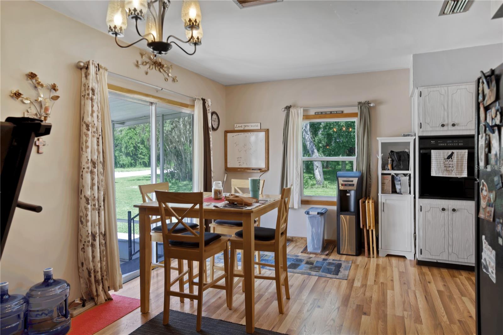 6827 COUNTY ROAD 17 S