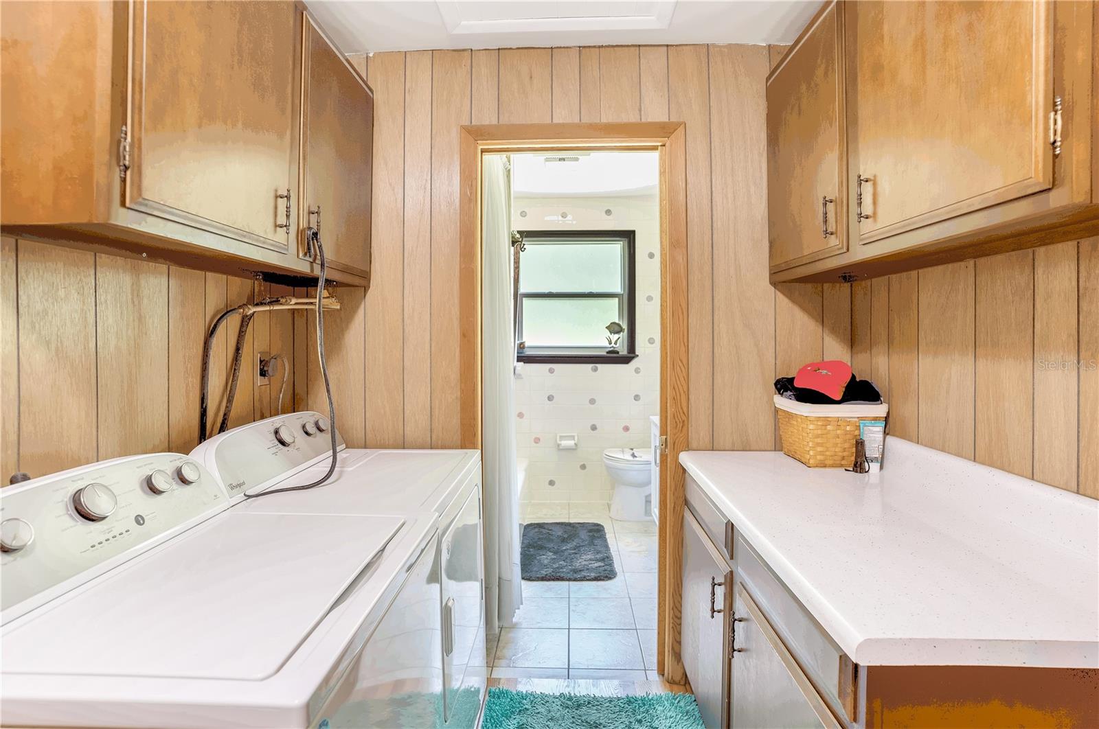 6827 COUNTY ROAD 17 S