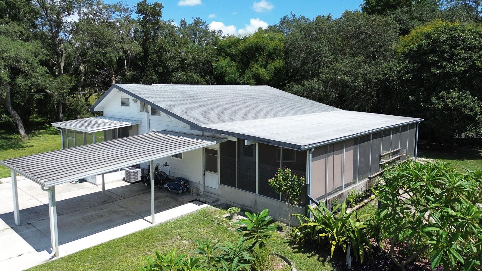 6827 COUNTY ROAD 17 S