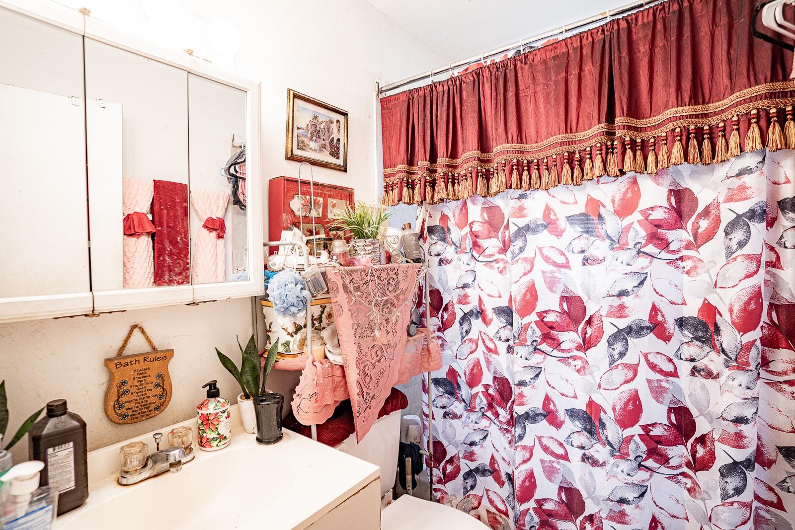 1717 DR MARTIN L KING JR WAY