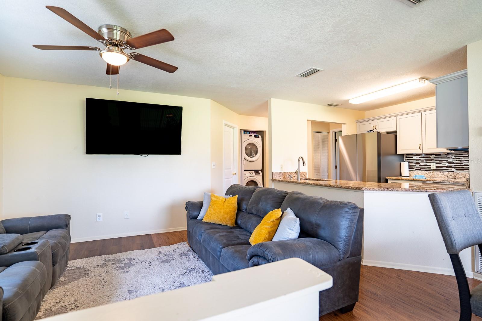 5202 WATERVIEW WAY #5202