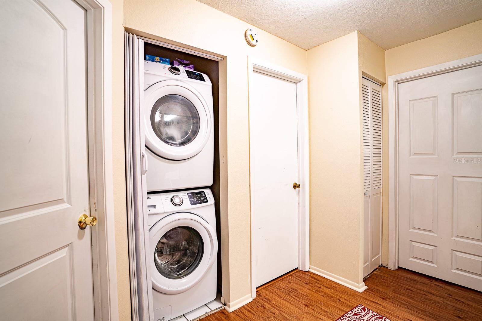 5202 WATERVIEW WAY #5202