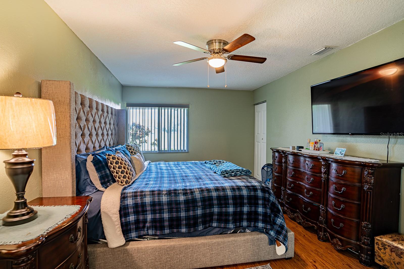 5202 WATERVIEW WAY #5202